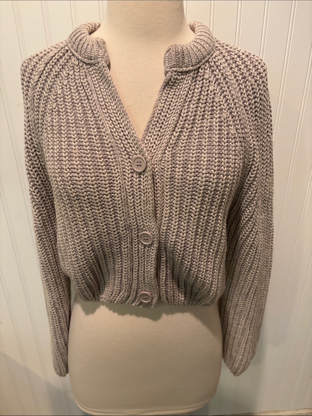 Willow & Wind Cozy Cropped Chunky Knit Button-Front Sweater Gray Sz S